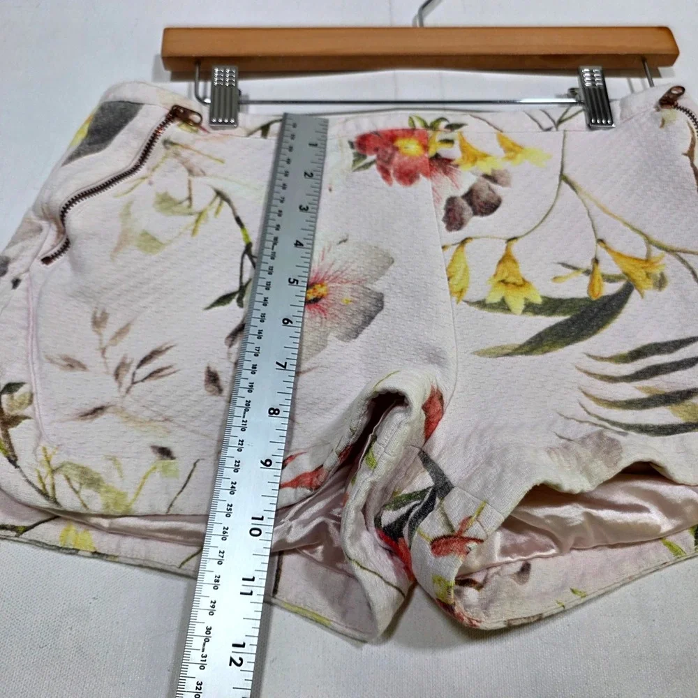Ted Baker Sabele Floral Shorts Womens 2 Pink Textured High Waisted Zipper Detail